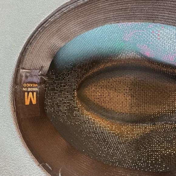 Hand painted Hat - Picture 5 of 5